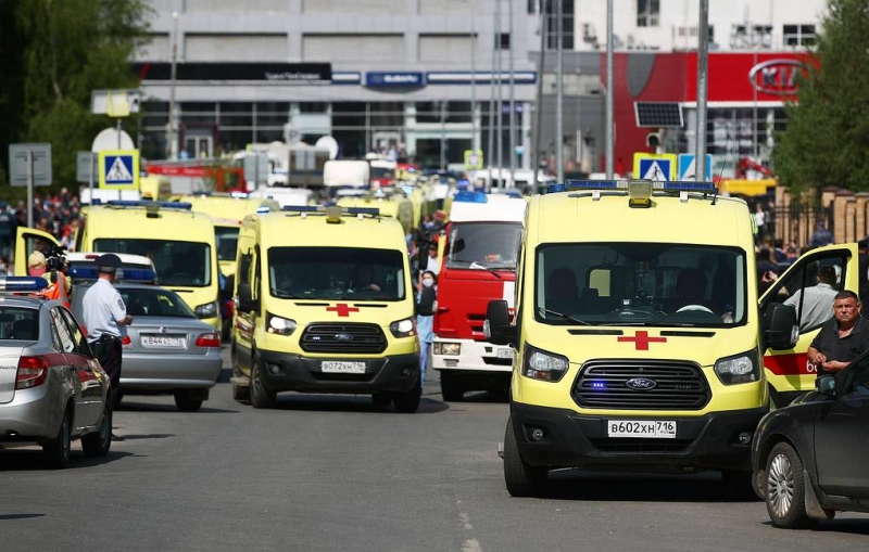 Число погибших при стрельбе в школе в Казани увеличилось до 11
