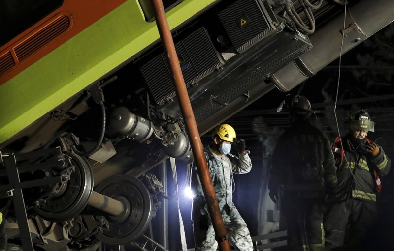 Число жертв обрушения метромоста в Мехико выросло до 23