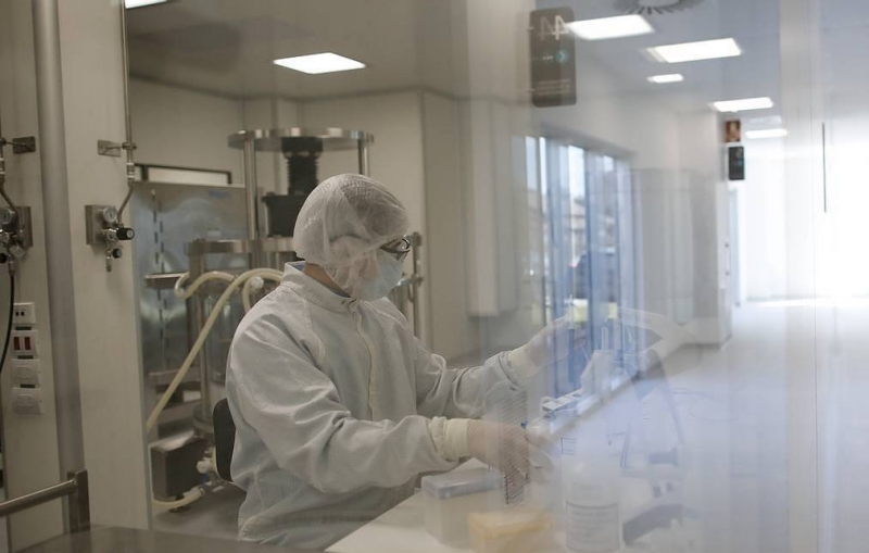 Эксперт предупредил об угрозе COVID-26 и COVID-32