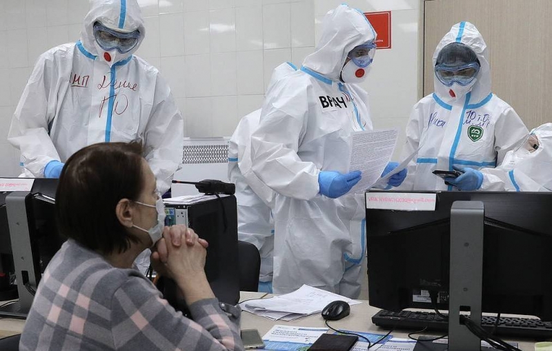 Эксперт считает маловероятным резкий рост заболеваемости коронавирусной инфекцией в РФ