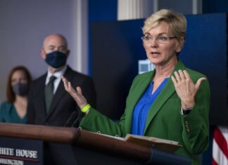 Глава Минэнерго США усомнилась в экологичности российского газа