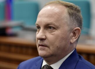 Глава Владивостока сообщил о решении уйти в отставку