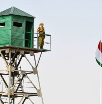 Киргизия и Таджикистан договорились о полном прекращении военных действий на границе