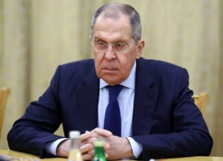 Лавров прокомментировал предложение Запада отключить Россию от SWIFT