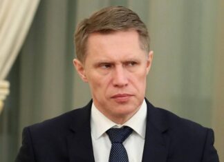 Мурашко назвал напряженной ситуацию с коронавирусом в России