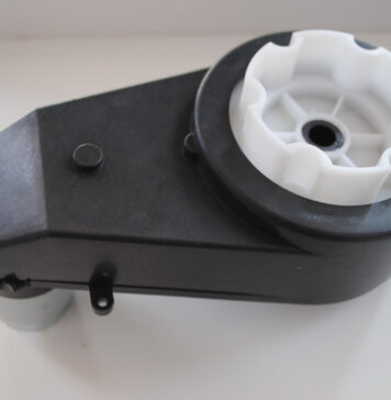 Что такое редуктор для детского электромобиля