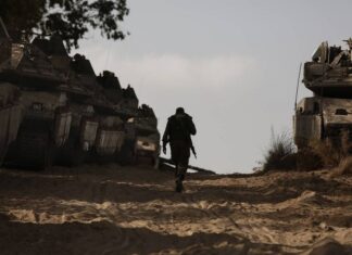 Режим прекращения огня между Израилем и палестинскими группировками в Газе вступил в силу