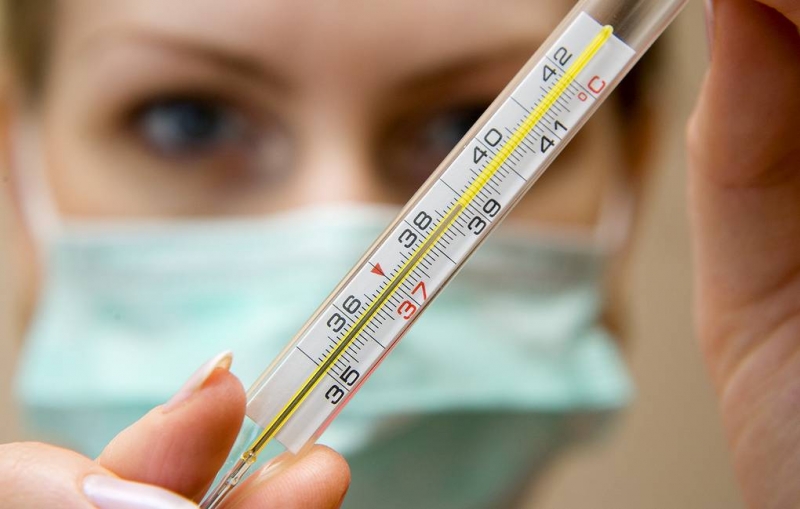 Роспотребнадзор сообщил о превышении порога заболеваемости ОРВИ в пяти регионах