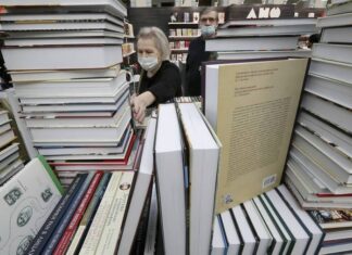 Россияне назвали важнейшие книги о Великой Отечественной войне