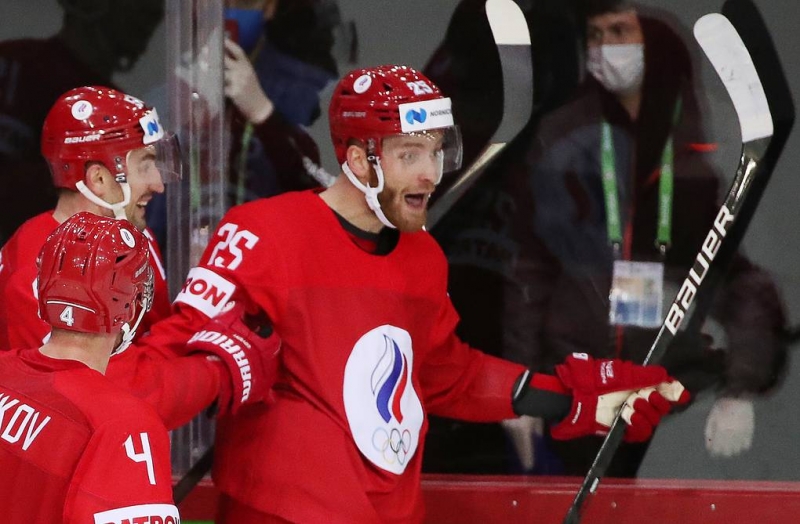 Российские хоккеисты стартовали с победы над чехами на чемпионате мира

