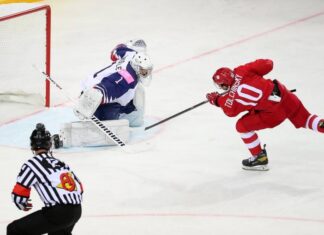 Сборная России разгромила команду Великобритании в матче чемпионата мира по хоккею
