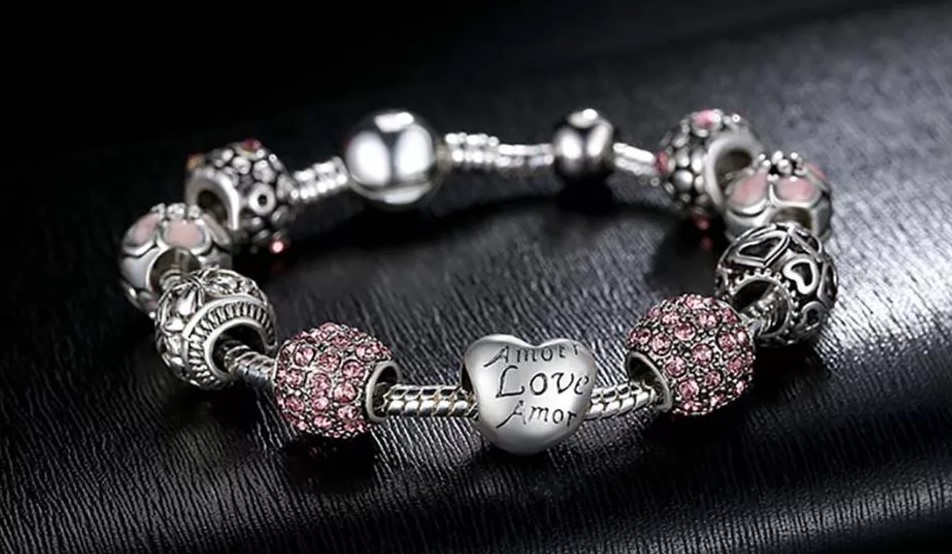 Как правильно выбрать шармы для браслета