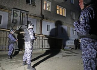 СК требует арестовать устроившего стрельбу в Екатеринбурге