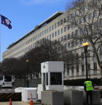 СМИ: Госдеп введет санкции против четырех российских судов и четырех юрлиц