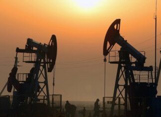 США в марте впервые с 1991 года импортировали нефть из Ирана