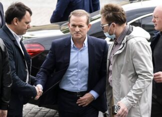 Суд Киева отправил Медведчука под домашний арест