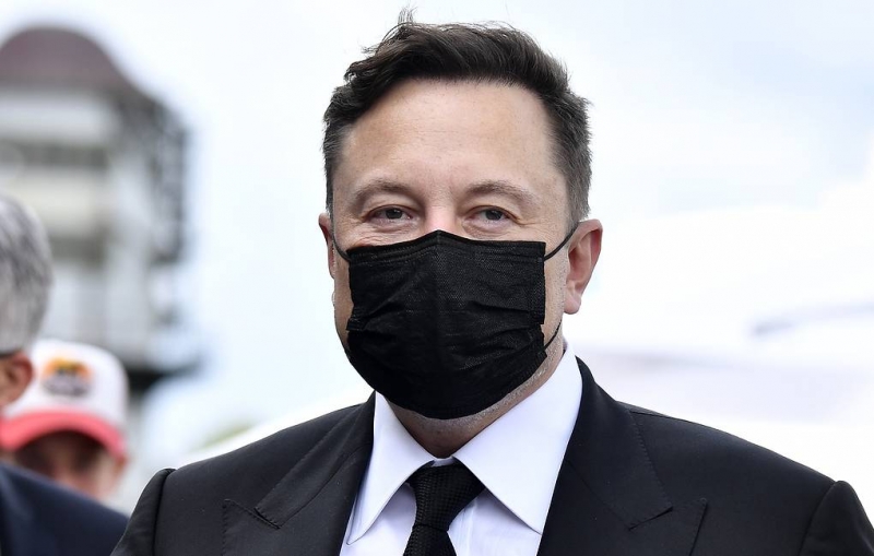 Tesla приостанавливает продажи своих электромобилей за биткойны