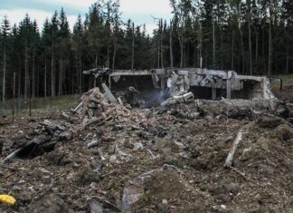 Торговец оружием Гебрев заявил, что во Врбетице хранили старые боеприпасы