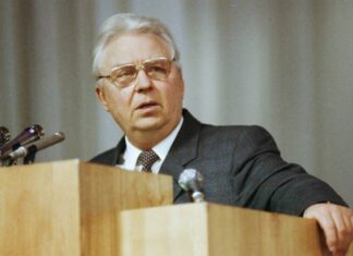 Умер бывший секретарь ЦК КПСС Егор Лигачев