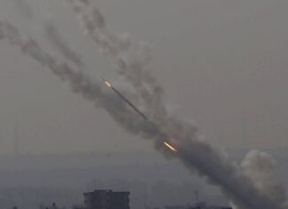 В Израиле заявили, что с территории сектора Газа за три дня выпустили более 1,5 тыс. ракет