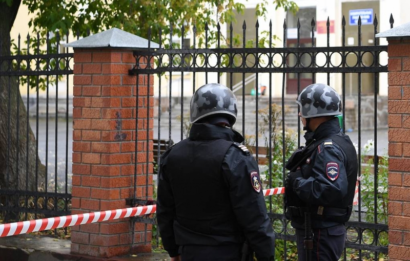 В Пермском крае школьник напал с ножом на учителя