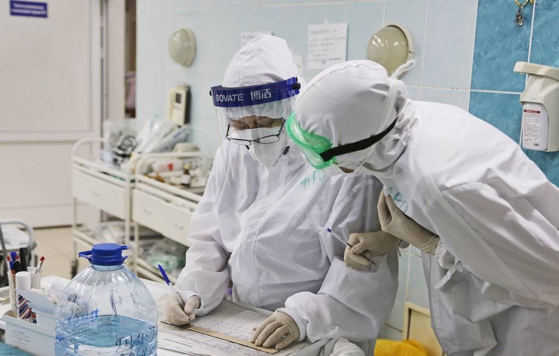 В России выявили 9 270 случаев заражения коронавирусом за сутки