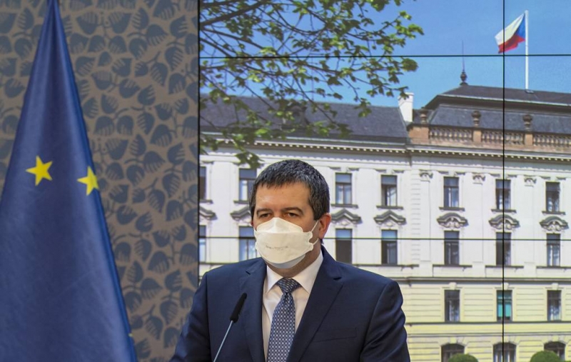 Вице-премьер Чехии хочет привлечь к ответственности написавших о его планах посетить РФ