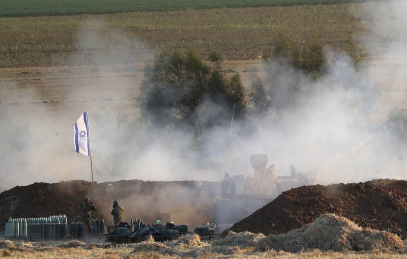 Воздушные и наземные силы армии обороны Израиля начали атаку в секторе Газа