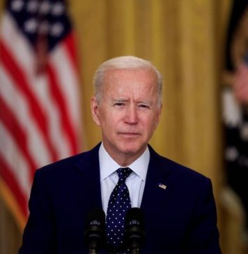 Байден пригласил Зеленского в Вашингтон