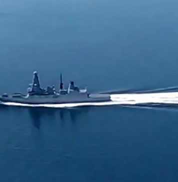 Би-би-си: секретные документы о проходе эсминца у Крыма нашли на автобусной остановке