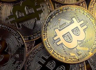 Биткойн растет более чем на 10%