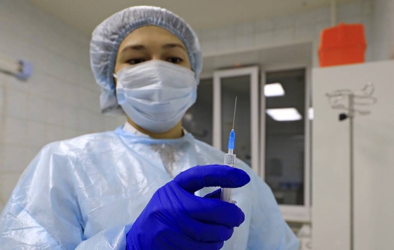 Центр "Вектор" подал заявку на регистрацию вакцины от коронавируса "Эпиваккорона-Н"