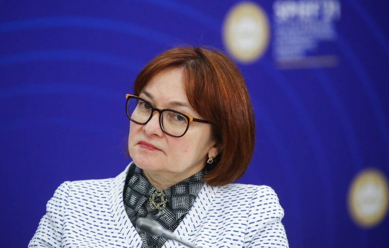 Глава ЦБ считает, что фиксация цен на продукты для борьбы с инфляцией приведет к дефициту