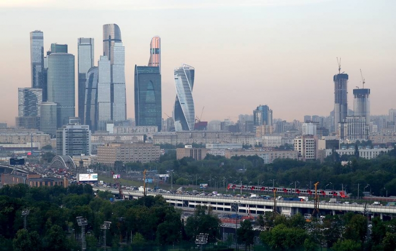 Инфляция в России в 2021 году может превысить прогноз в 4,3%

