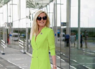 Женский брючный костюм – икона стиля