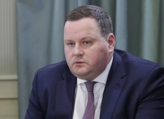 Котяков заявил, что работника, который не прошел вакцинацию, можно отстранить от работы