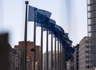 Послы ЕС одобрили продление экономических санкций в отношении России