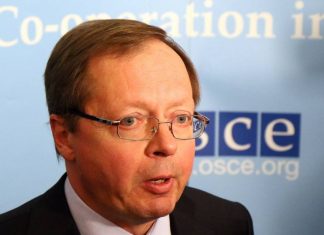 Посол РФ в Лондоне: инцидент с британским эсминцем мог привести к военному столкновению