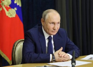 Путин согласился с идеей продумать возможность использования маткапитала на ремонт