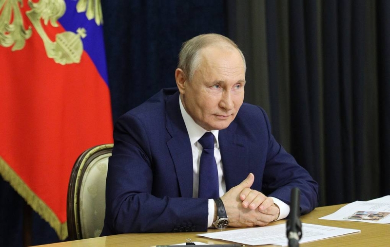 Путин согласился с идеей продумать возможность использования маткапитала на ремонт

