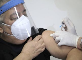 Reuters: фармрегулятор США расширил предупреждения к вакцинам Pfizer и Moderna