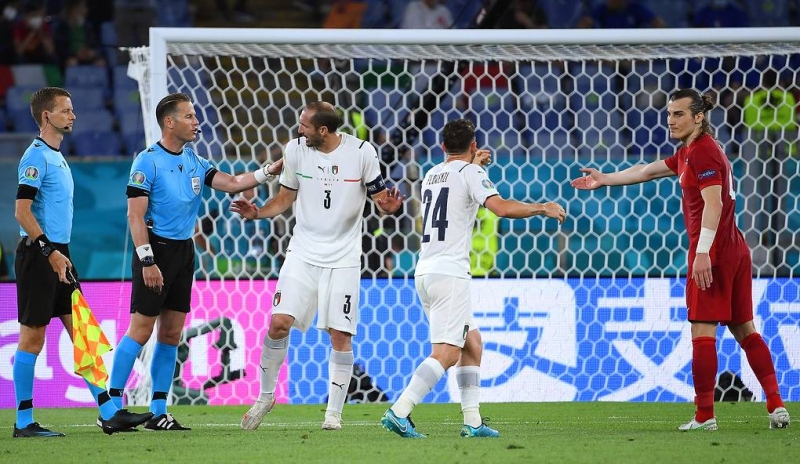 Сборная Италии разгромила команду Турции в матче открытия чемпионата Европы по футболу
