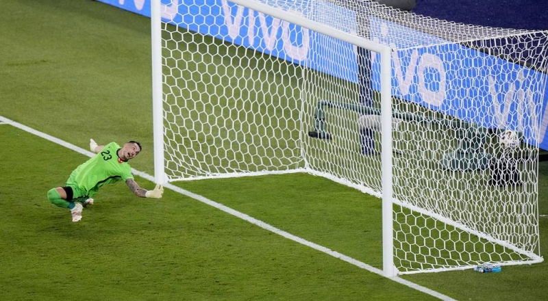 Сборная Италии разгромила команду Турции в матче открытия чемпионата Европы по футболу