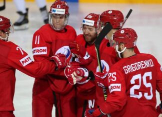 Сборная России сыграет с командой Канады в четвертьфинале чемпионата мира по хоккею