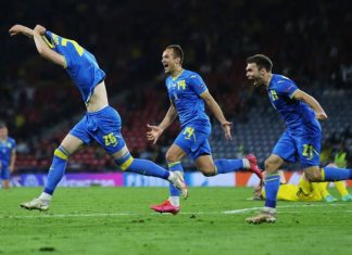 Сборная Украины обыграла шведов и стала последним четвертьфиналистом Евро