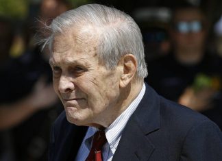 Умер бывший глава Пентагона Дональд Рамсфелд