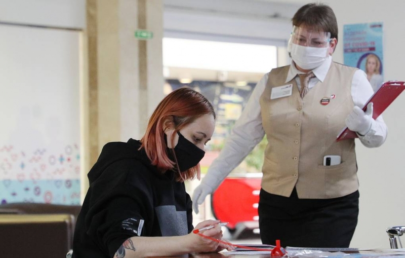 В Москве могут ввести дополнительные меры поддержки для привившихся от коронавируса

