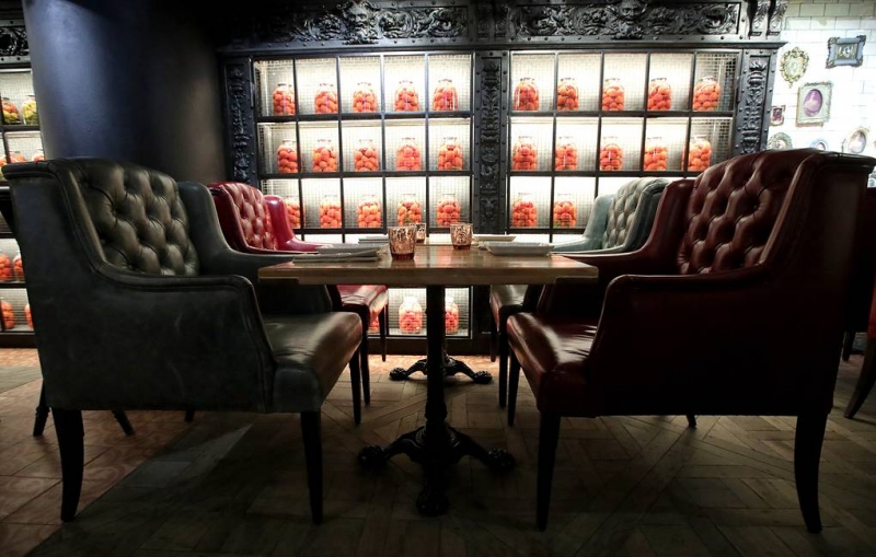 В Москве проверят соблюдение запрета на работу кафе и баров после 23:00