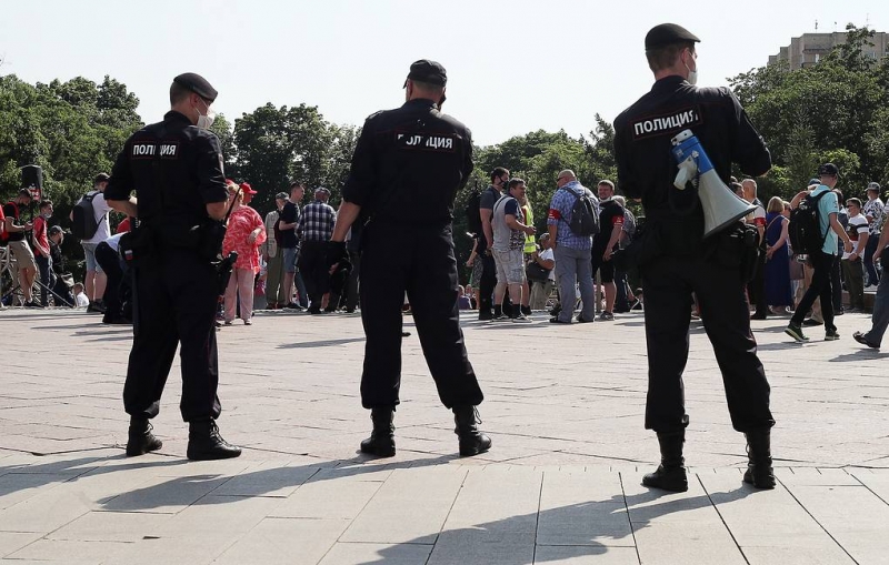 В Москве задержали не менее девяти участников митинга противников вакцинации