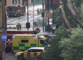 В результате пожара на железнодорожной станции в Лондоне пострадали два человека